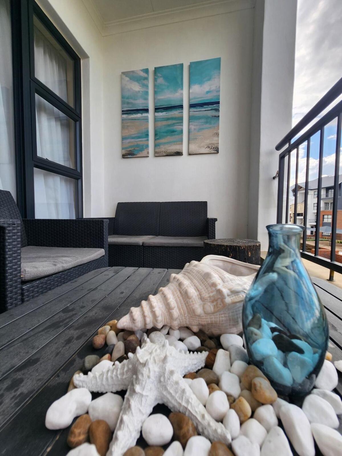 2bed Serene Lagoon Escape Pretoria